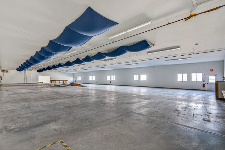 More Photos Of 430 Chapel Hill Rd, Oakdale Freestanding For Lease