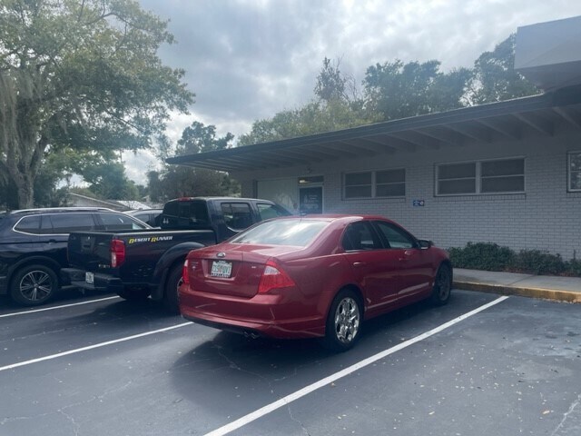More Photos Of 1815 Crystal Lake Dr, Lakeland Office For Lease