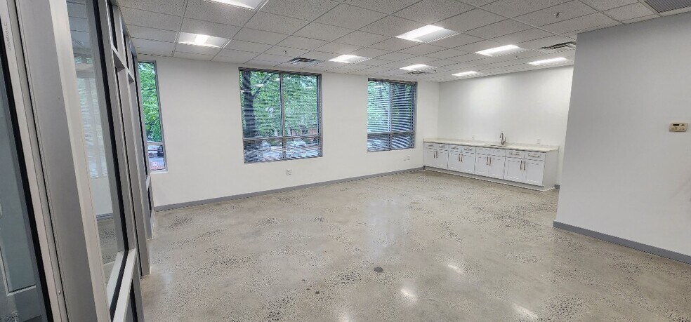 More Photos Of 3851 Duluth Park Ln NW, Duluth Office For Sale