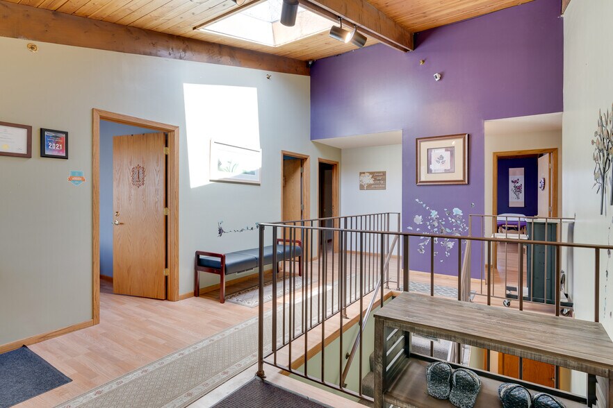 More Photos Of 14581-14585 Grand ave, Burnsville Office For Sale