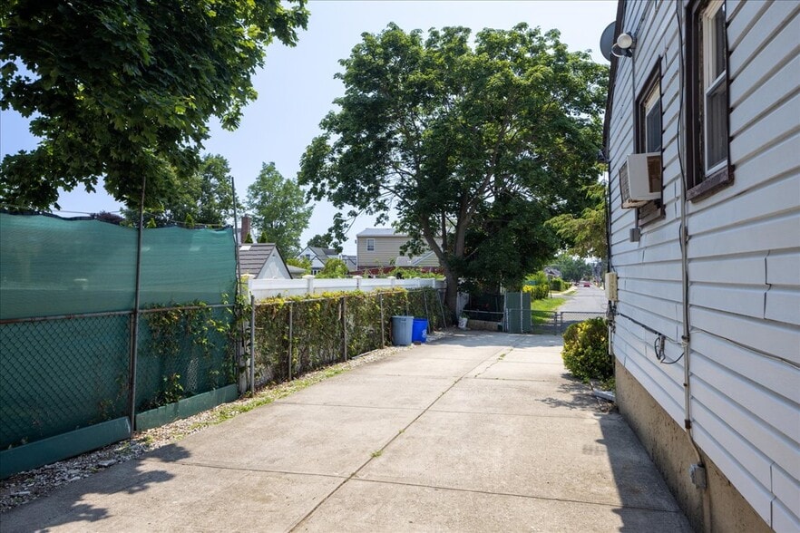 More Photos Of 215 N Hillside Ave, Valley Stream Specialty For Sale
