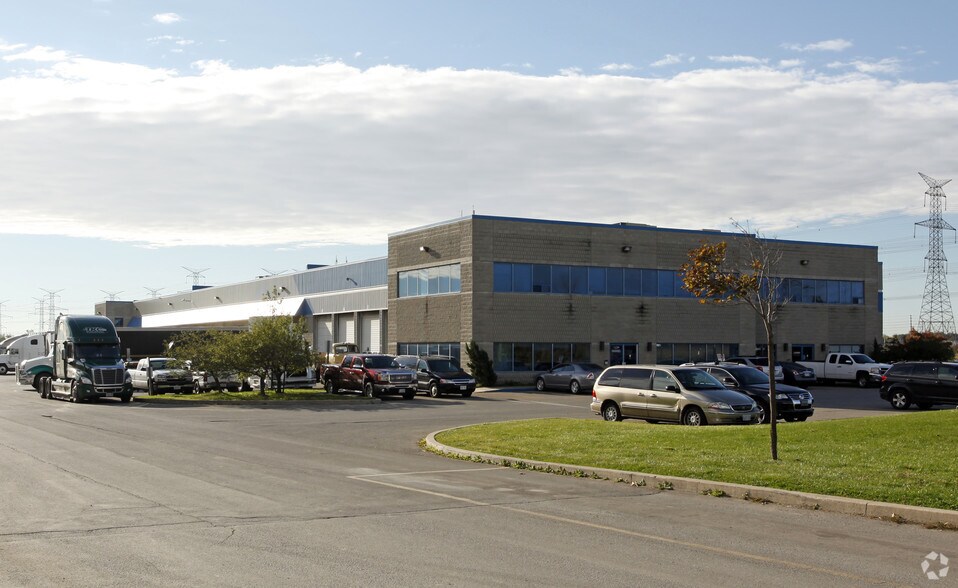 Primary Photo Of 10862 Steeles Ave E, Milton Truck Terminal For Lease