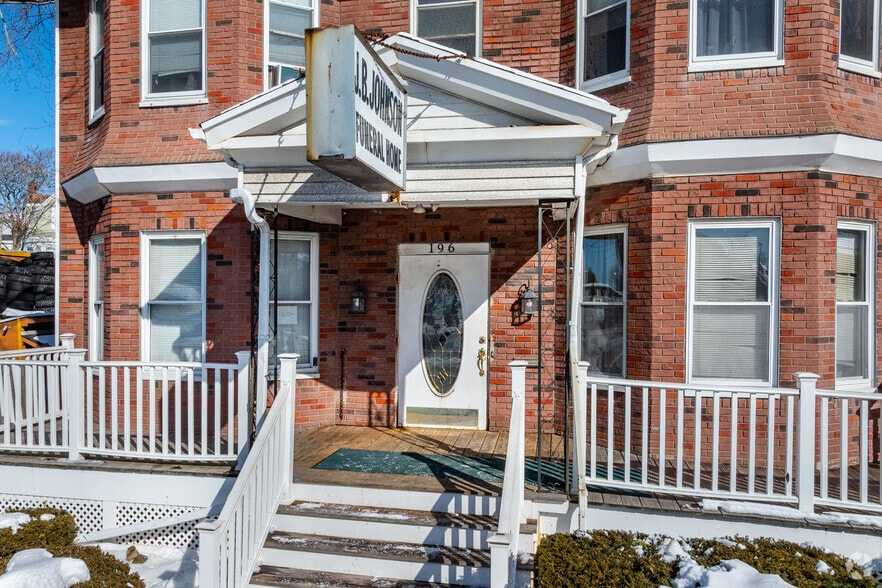 More Photos Of 196-200 Warren St, Roxbury Funeral Home For Sale