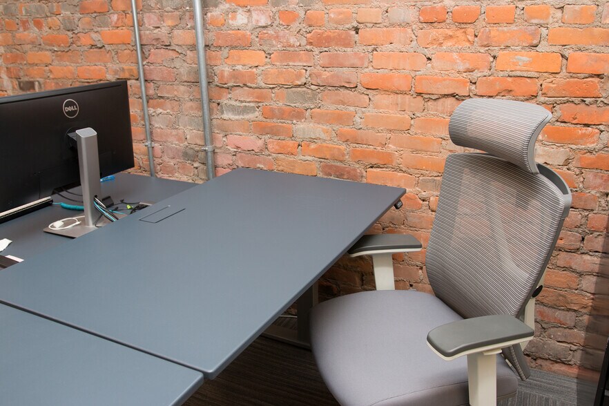 More Photos Of 206 E Huron St, Ann Arbor Loft Creative Space For Sale