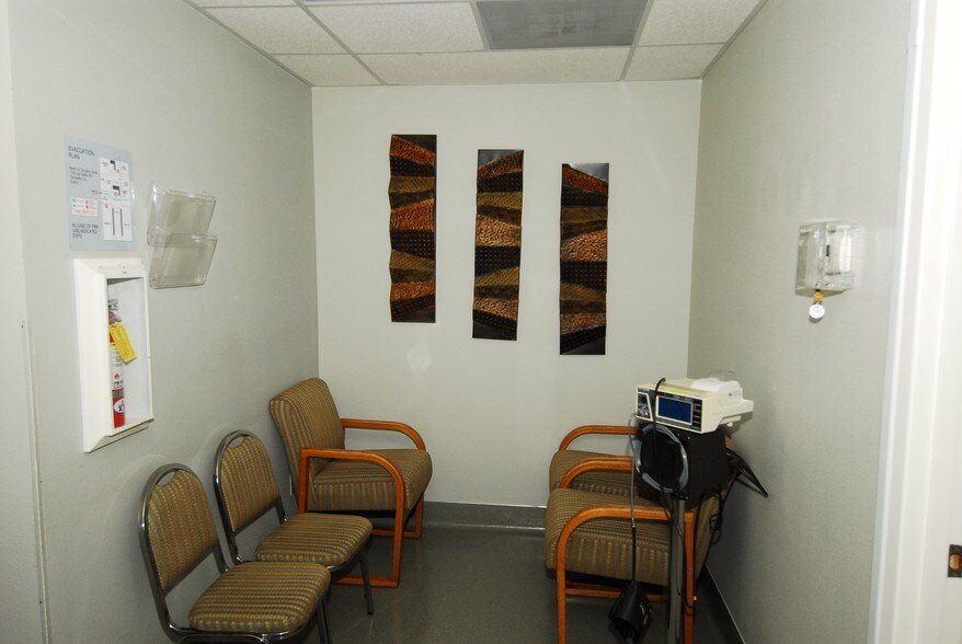 More Photos Of 1105 Las Tablas Rd, Templeton Medical For Lease