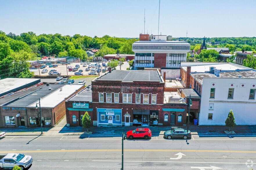 More Photos Of 114 E Main St, Albemarle Coworking Space