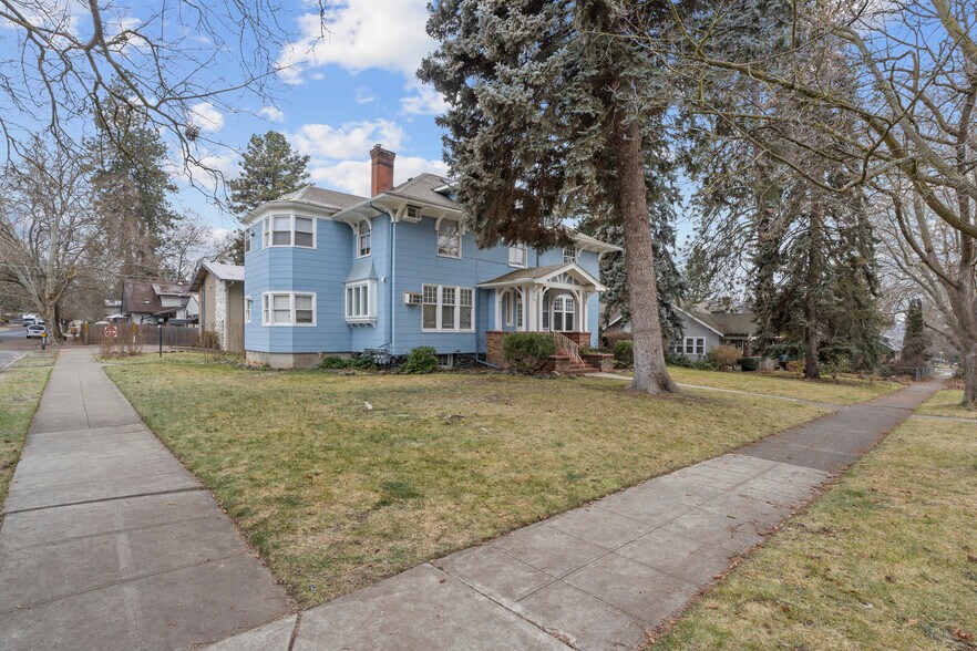 More Photos Of 912 S Madison St, Spokane Apartments For Sale