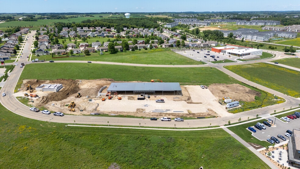 More Photos Of 3629 Sarah Pl NW, Rochester Storefront Retail Office For Lease