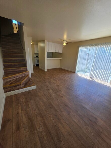 More Photos Of 541-553 Admiral Callaghan Ln, Vallejo Apartments For Sale