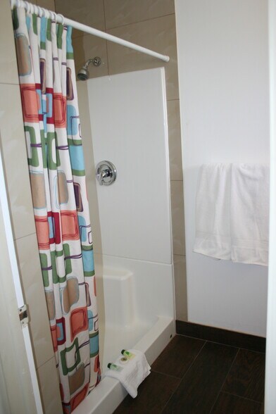 More Photos Of 227 N Hwy 89, Hatch Hotel For Sale