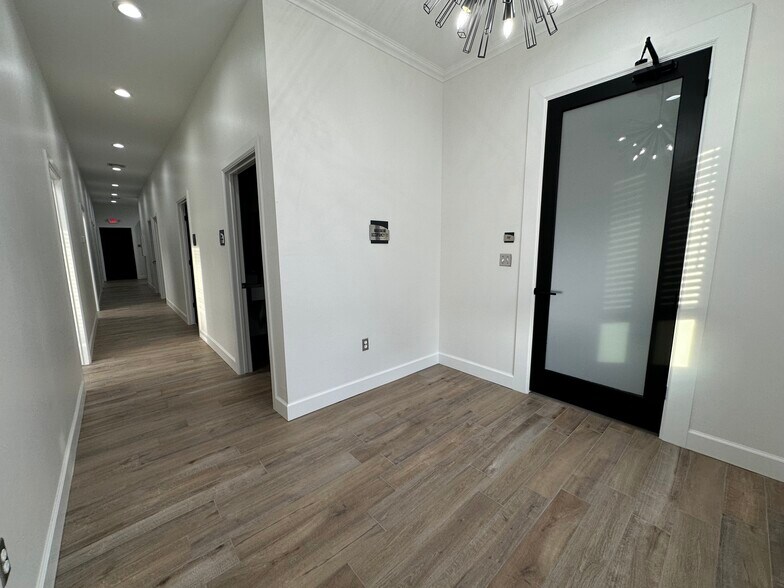 More Photos Of 15128 Traditions Blvd, Edmond Office For Lease