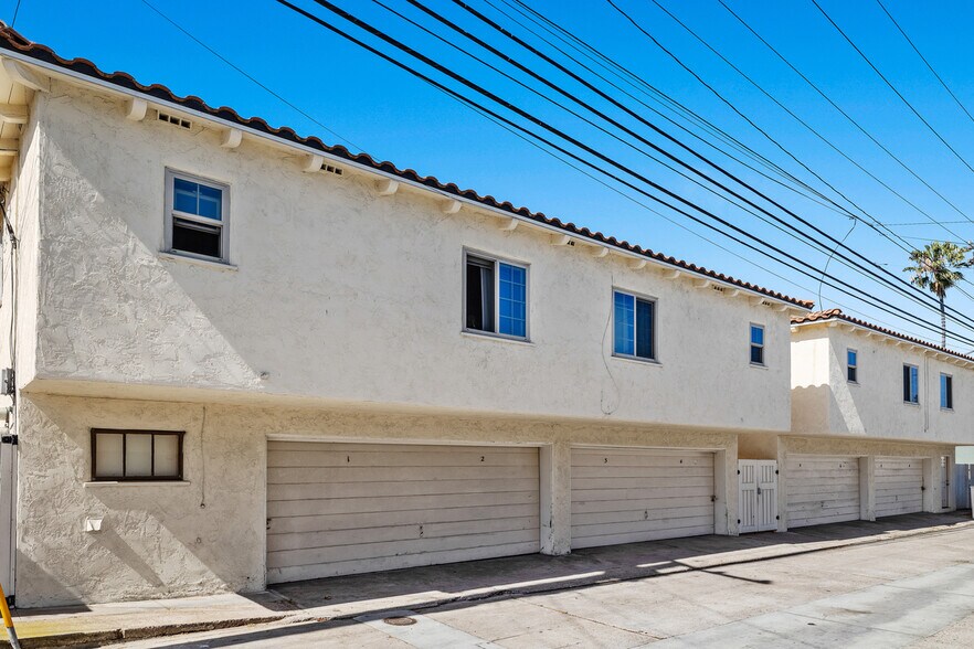 More Photos Of 4766-4780 Niagara Ave, San Diego Apartments For Sale