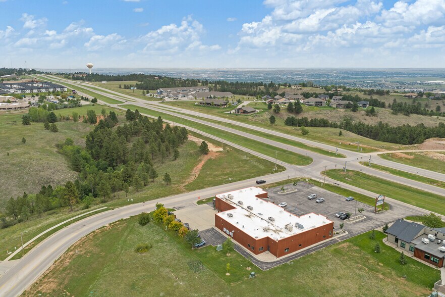 More Photos Of 5955 Mt Rushmore Rd, Rapid City Storefront Retail Office For Sale