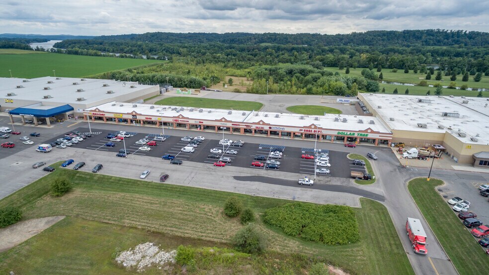 More Photos Of 804 Pike St, Marietta Unknown For Lease
