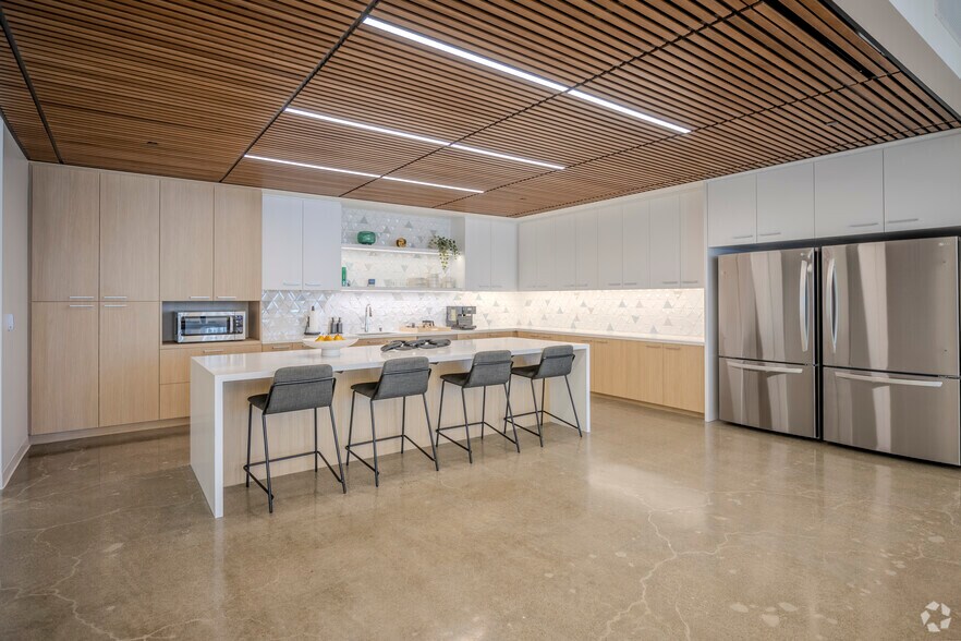 Photo of 13rd Floor Ste 1350