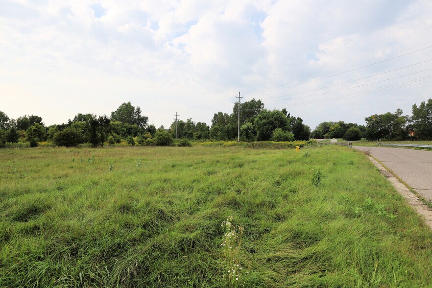 More Photos Of Charter Dr, Flint Land For Sale