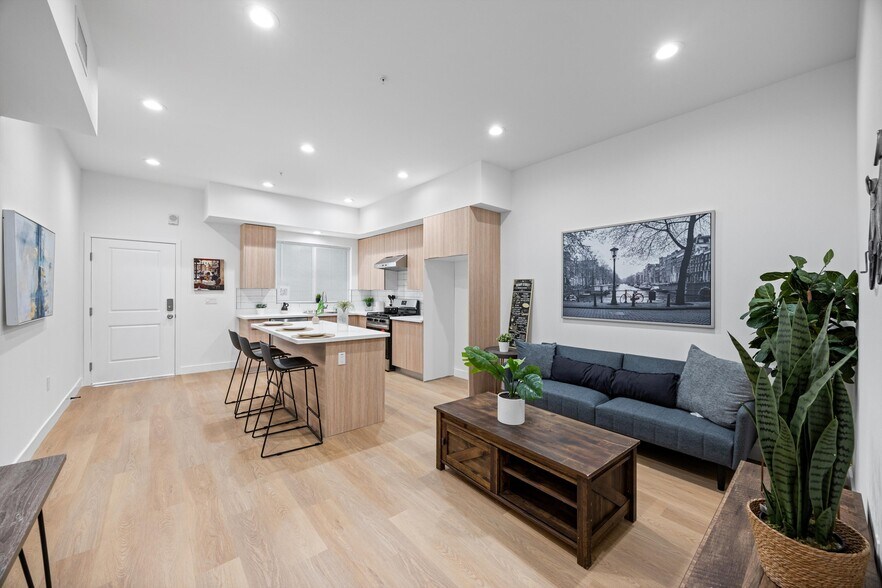 More Photos Of 13857 Leffingwell Rd, Whittier Apartments For Sale