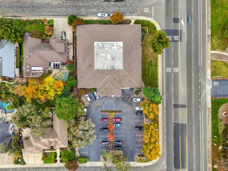 More Photos Of 8700 Auburn Folsom Rd, Granite Bay Office For Lease