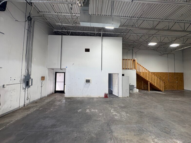 More Photos Of 1350 W 200 S, Lindon Warehouse For Sale