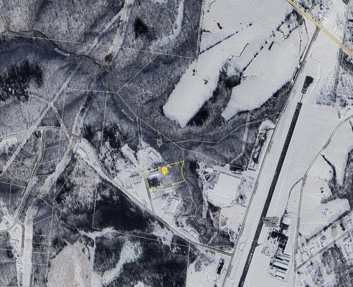 More Photos Of 1052 Debolt Ln, Centerville Manufacturing For Sale