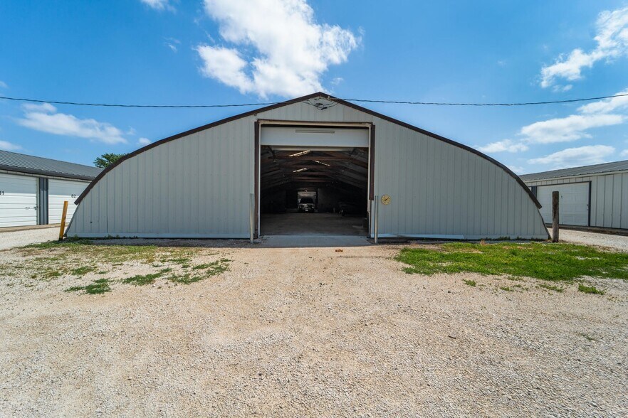 More Photos Of 2456 170th St, Fort Dodge Specialty For Sale