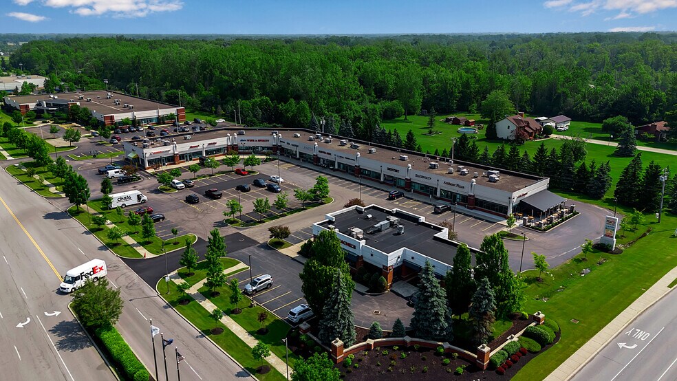 More Photos Of 540 CrossPoint Pky, Getzville Unknown For Lease