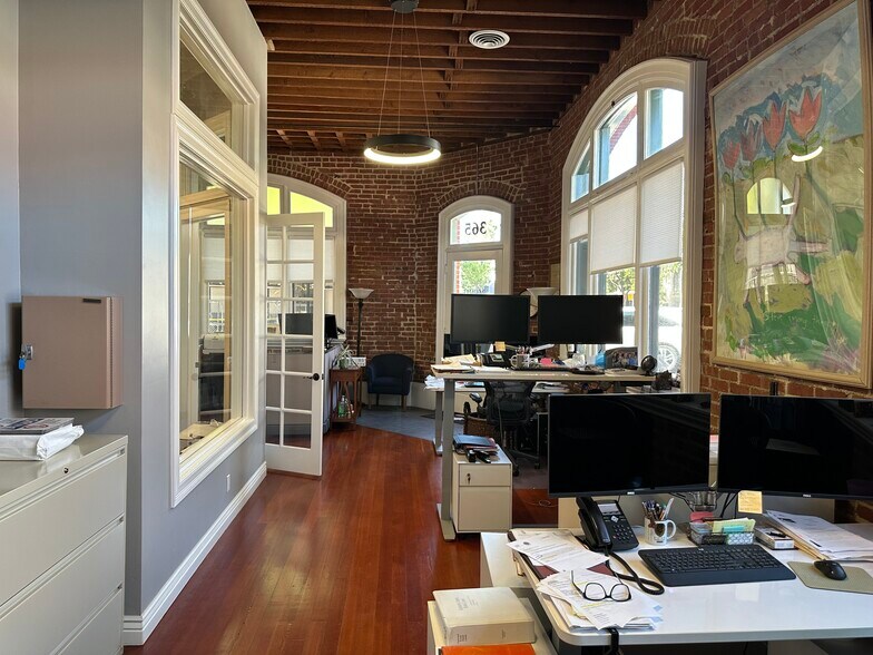 More Photos Of 365 E Campbell Ave, Campbell Office Residential For Lease