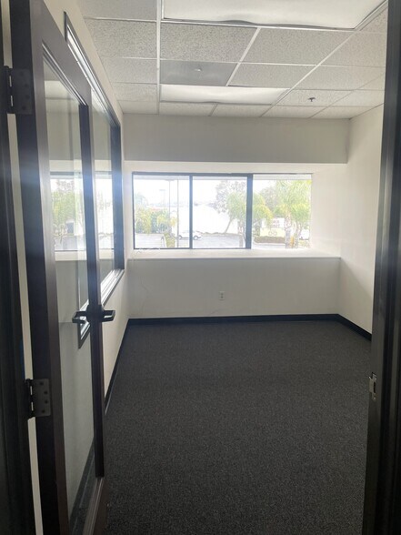 More Photos Of 22939 Hawthorne Blvd, Torrance Medical For Lease