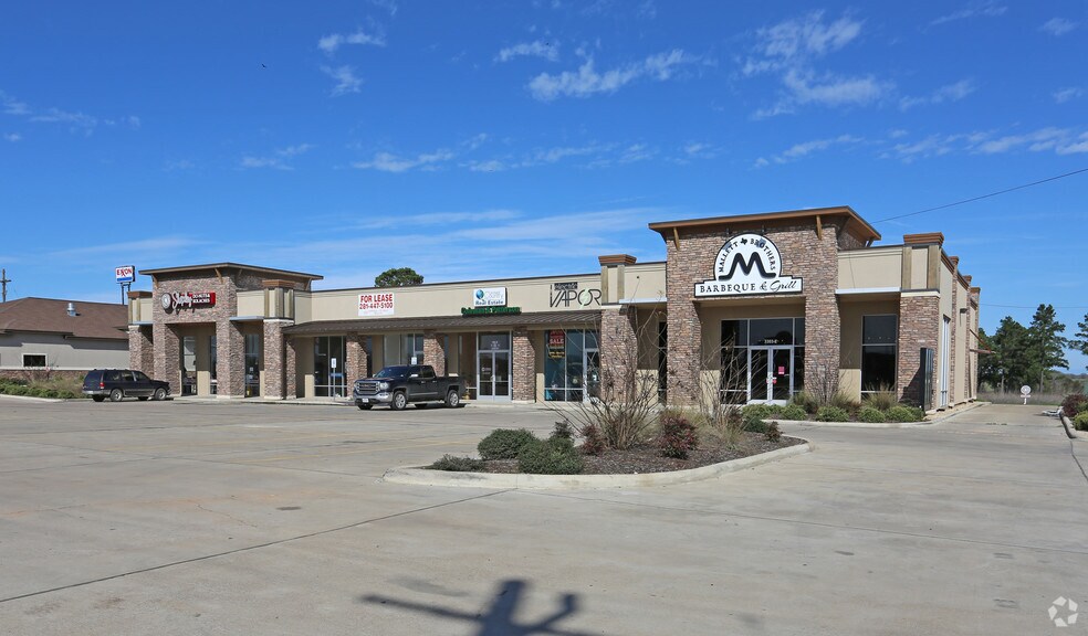 Primary Photo Of 3303 E Main St, Madisonville Unknown For Lease