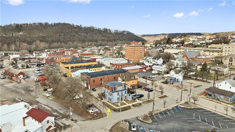 More Photos Of 85 1st St, Leechburg Restaurant For Sale