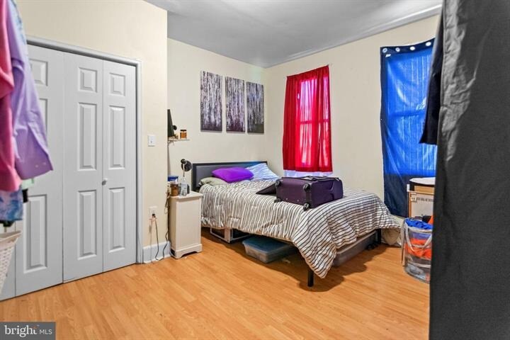 More Photos Of 301 S Ann St, Baltimore Storefront Retail Residential For Sale
