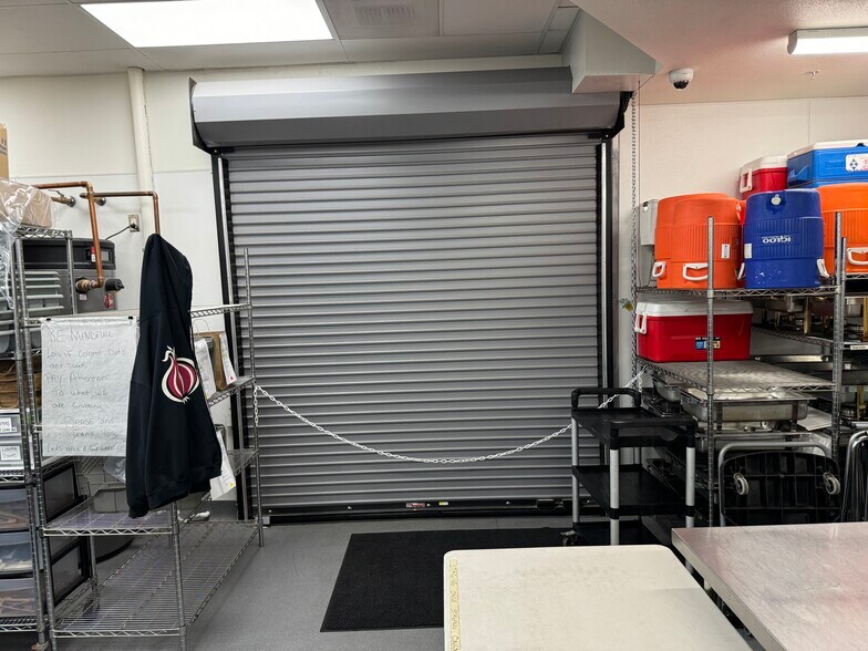 More Photos Of 1230 State St, Salem Restaurant For Sale