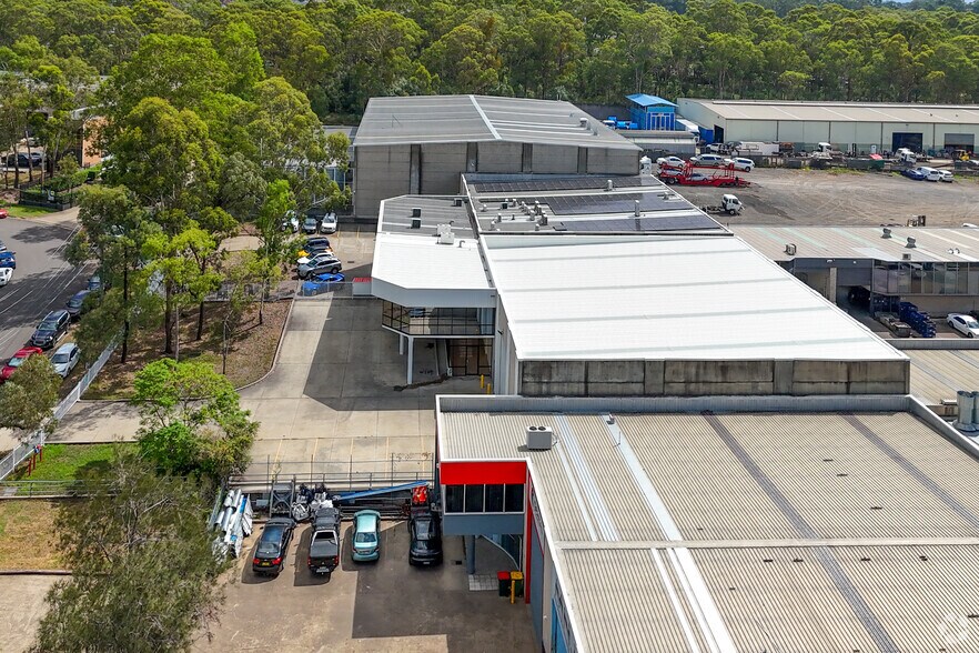 More Photos Of 23-25 Tarlington Pl, SMITHFIELD Light Manufacturing For Lease