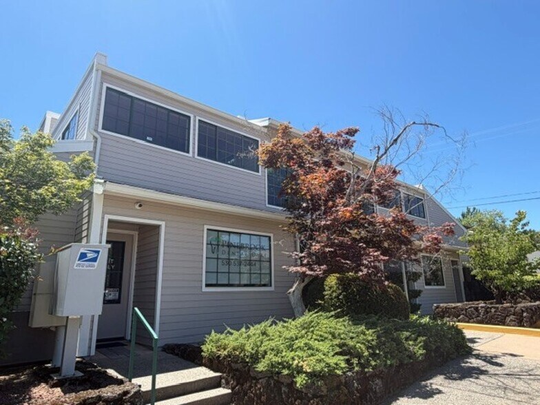 More Photos Of 3257 Professional Dr, Auburn Medical For Sale