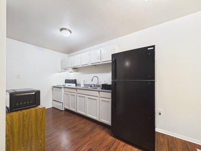 More Photos Of 1349 Jefferson Dr, Port Arthur Apartments For Sale