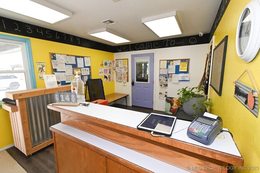 More Photos Of 1104 Campbell Rd, Warner Freestanding For Sale