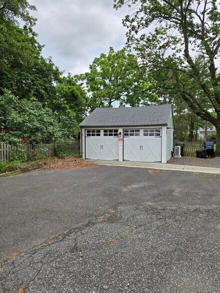 More Photos Of 19 Woodland Ave, Mullica Hill General Retail For Sale