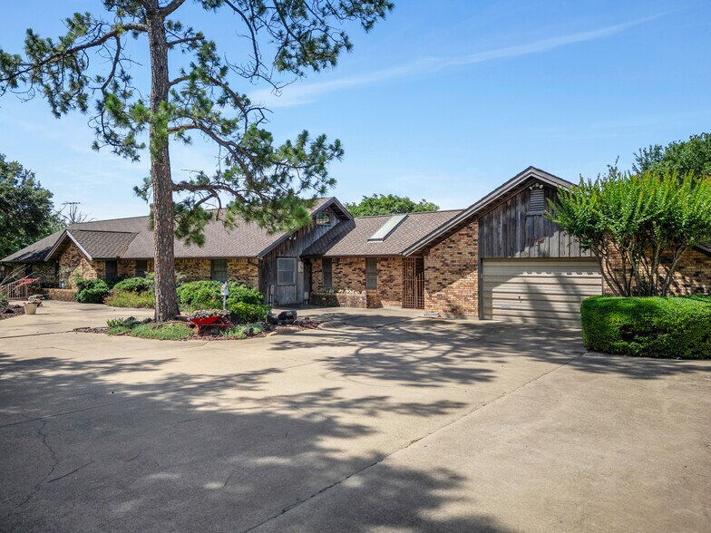 More Photos Of 300 S Highway 171, Godley Land For Sale