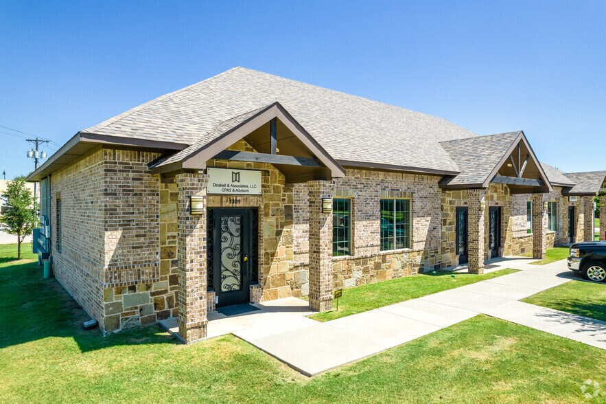 More Photos Of 9300 John Hickman Pky, Frisco Unknown For Lease