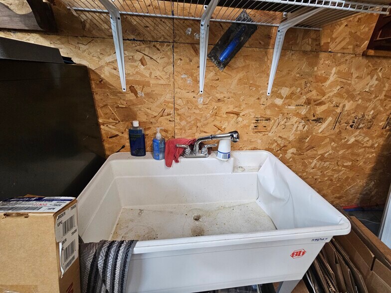 More Photos Of 1813 Main St, Northampton General Retail For Lease