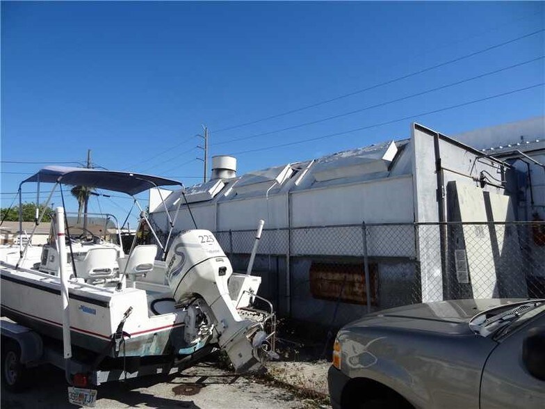 More Photos Of 540 S Dixie Hwy, Hollywood General Retail For Sale