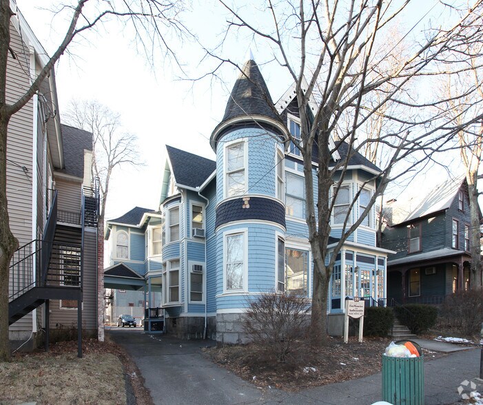 More Photos Of 59 Central Ave, Waterbury Office For Sale