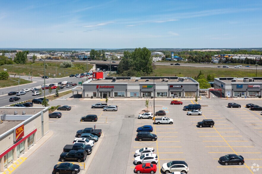 More Photos Of 35 Mapleview Dr W, Barrie Unknown For Lease