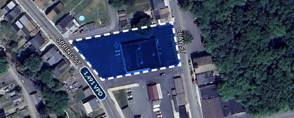 More Photos Of 14 Spring St, Tremont Freestanding For Sale