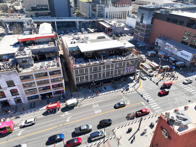 More Photos Of 111 Broadway, Nashville General Retail For Lease