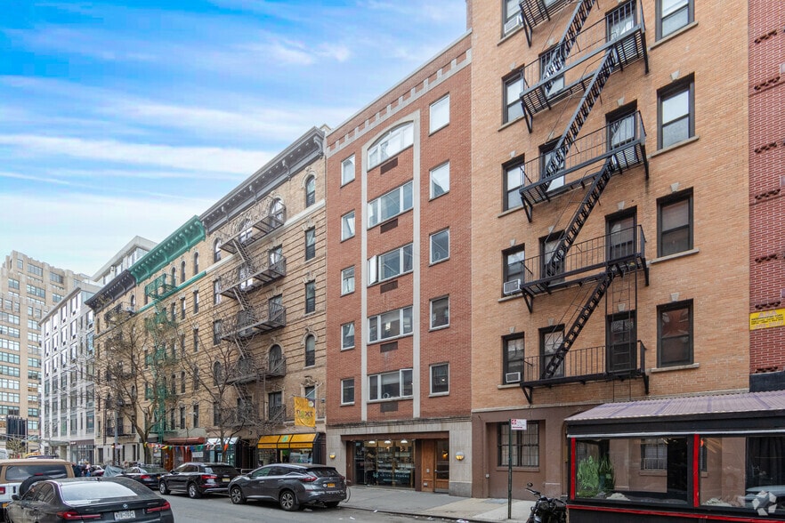 Primary Photo Of 65 Thompson St, New York Apartments For Sale