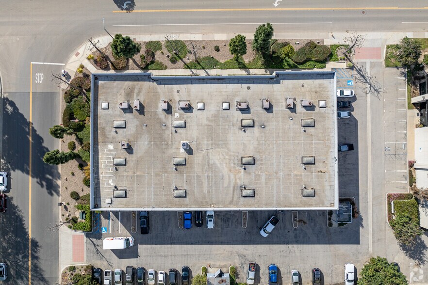 More Photos Of 4682 Calle Bolero, Camarillo Warehouse For Lease