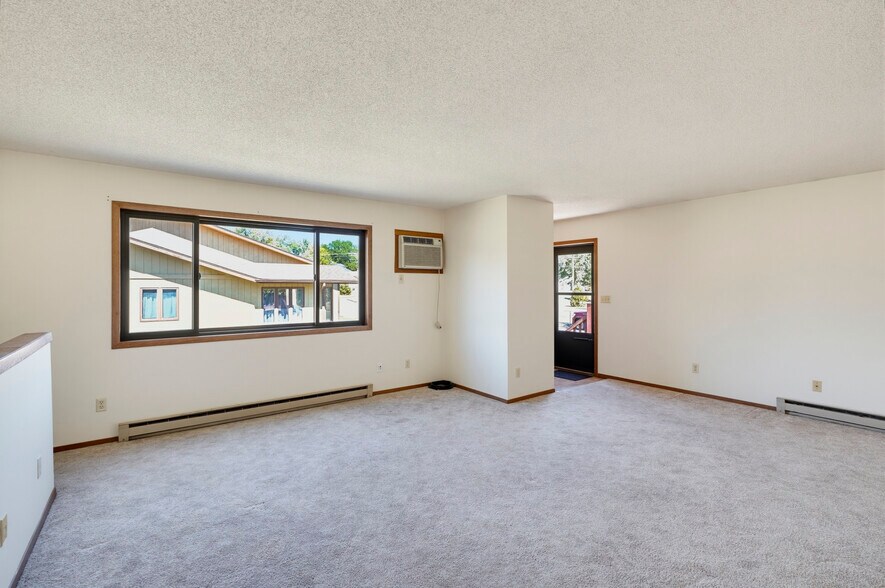 More Photos Of 438 S 14th St, Hot Springs Multifamily For Sale