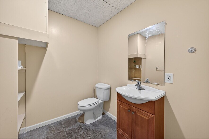 More Photos Of 20 S Linden Ave, South San Francisco Warehouse For Sale