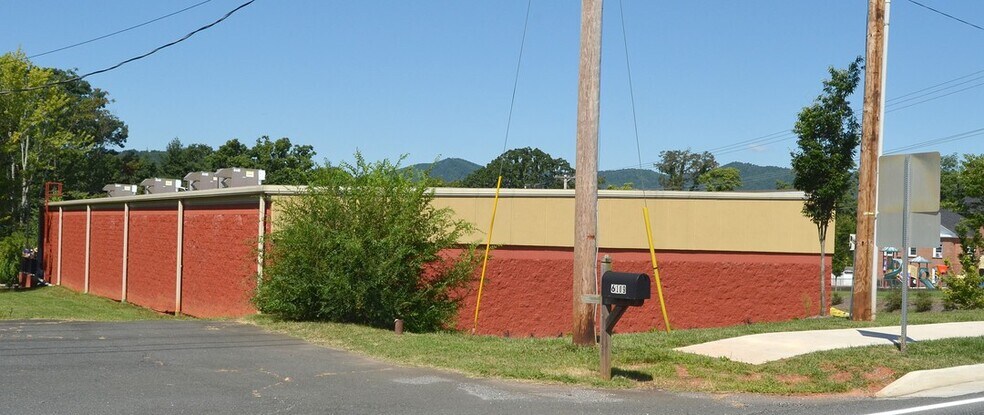 More Photos Of 6113 Boonsboro Rd, Lynchburg Freestanding For Sale